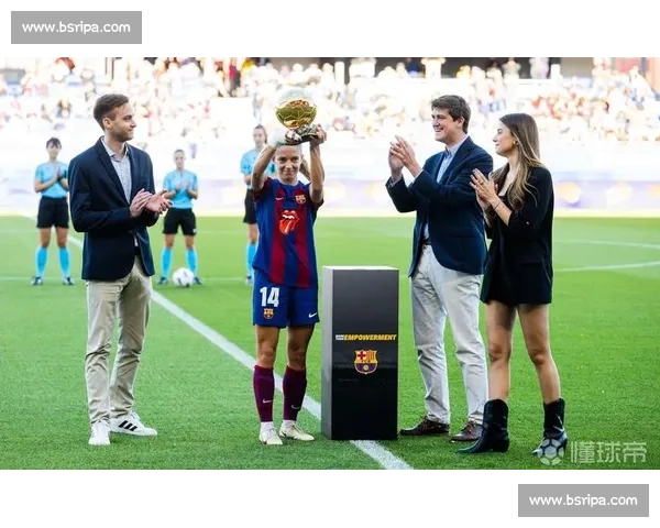 邦马蒂康复回归！两届金球得主感恩球迷支持，备战欧洲杯